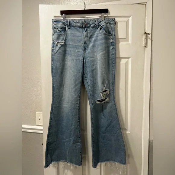 American Eagle Outfitters Light Blue Distressed Flare Jeans - Picture 1 of 5